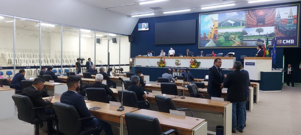 Vereadores aprovaram em sessão extraordinária autorização para a Prefeitura de Belém contrair empréstimo de até R$ 200 milhões junto a instituição financeira federal